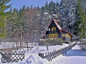 Chata Malenovice v zimě