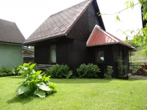 chata Kouty nad Desnou nabízí jednoduché ubytování pro 4 až 6 osob