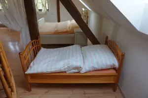 dětská postel pro dítě do 10 let