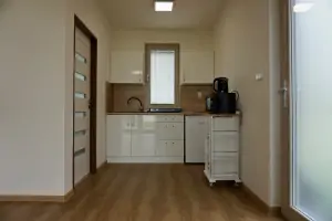 apartmán A: kuchyňský kout