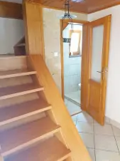 samostatné WC a schody do podkroví