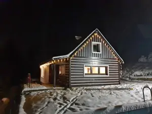 chata Olešnice v Orlických horách v zimě