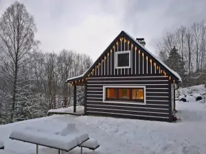 chata Olešnice v Orlických horách v zimě