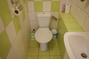 samostatné WC v prvním patře