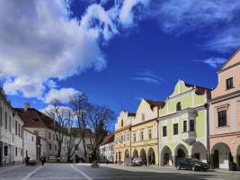 Třeboň - historické centrum - Masarykovo náměstí