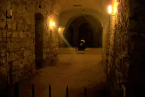 Podzemní krypta v bazilice