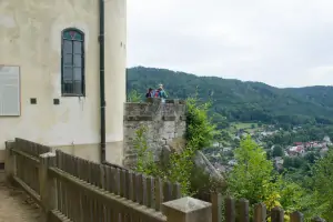 Z různých vyhlídek hradu se můžete kochat úžasným výhledem.