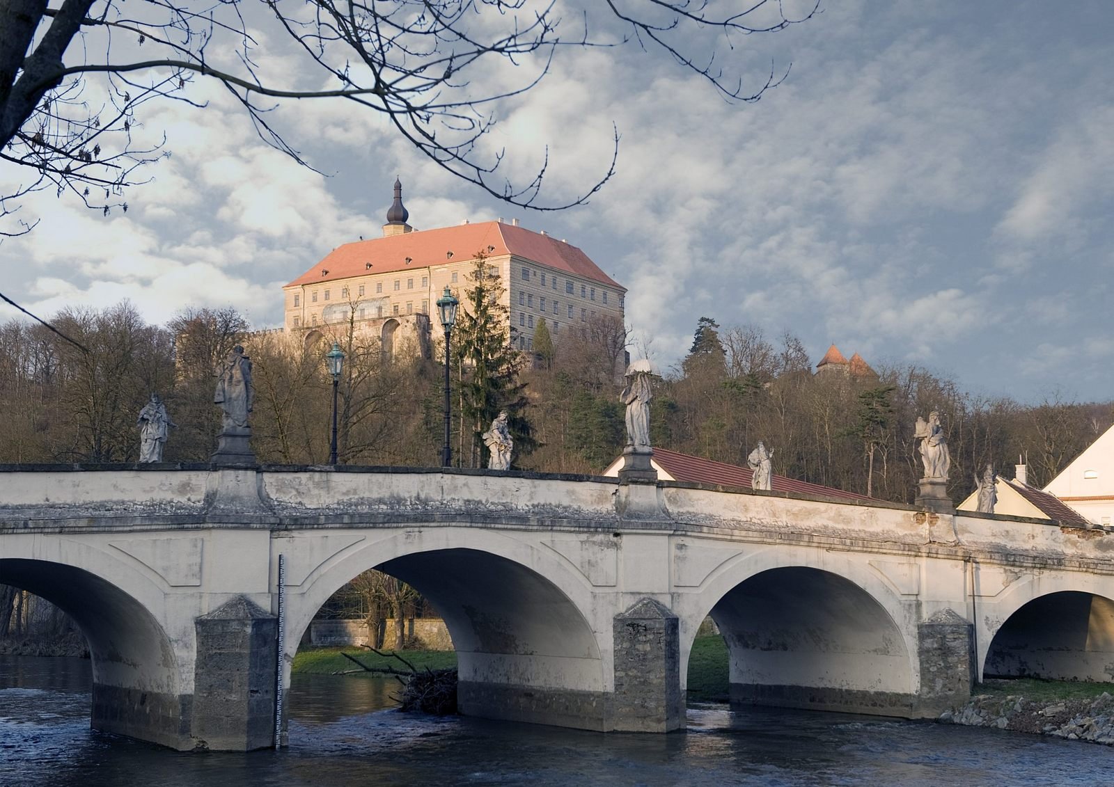 Zámek Náměšť nad Oslavou obolí Brna hrady a zámky Výlety od DDS TOUR