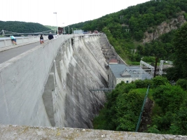 Mohutná hráz Vranovské přehrady