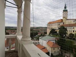 Pohled z kostelní vyhlídkové věže.