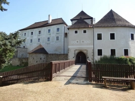 hrad Nové Hrady