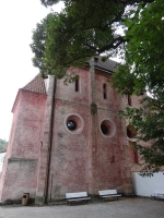 klášter Zlatá Koruna s kostelem Nanebevzetí Panny Marie