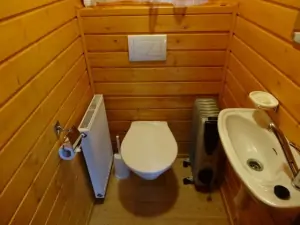 K dispozici jsou 2 samostatná WC