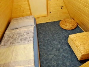 1-lůžkový podkrovní pokojík