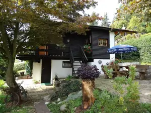 chata Trutnov - Dolce nabízí ubytování pro 4 osoby (léto)