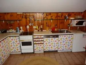 kuchyně je vybavena pro vaření 8 osob