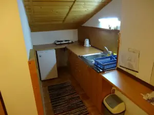 kuchyňka v podkroví