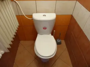 samostatné WC 