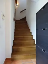zádveří a schodiště do apartmánu
