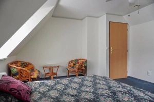 ložnice s dvojlůžkem