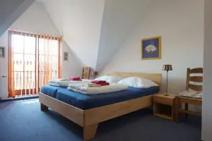 ložnice s dvojlůžkem 