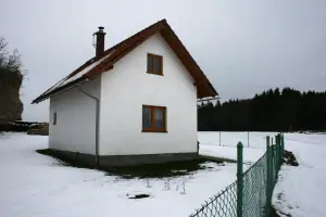 chata Slavětín v zimě