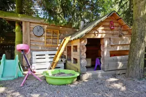 srubový domeček pro děti