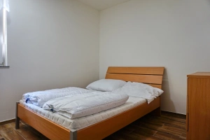 ložnice s dvojlůžkem