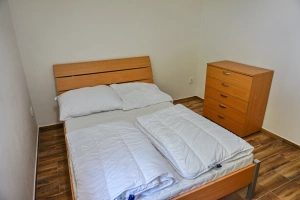 ložnice s dvojlůžkem