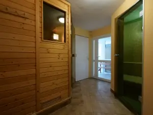 k wellness zázemí rekreační domu Branžež patří i finská a parní sauna