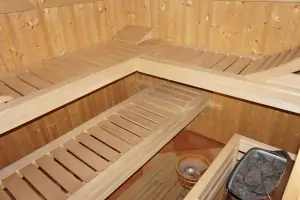 finská sauna pro 4 osoby