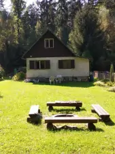 chata Hluboká u Borovan nabízí pronájem pro max. 3 osoby