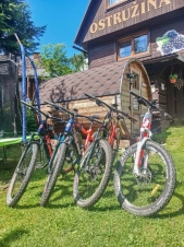po dohodě s majitelem chaty možnost zapůjčení elektrokol