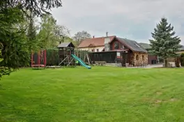 zahrada chaty Jiřetín pod Jedlovou
