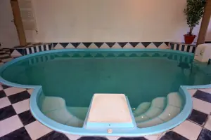 vnitřní bazén