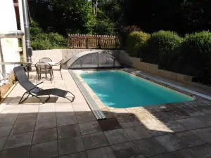vyhřívaný bazén (6 x 3 x 1,5 m)