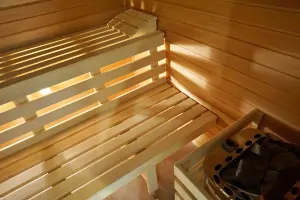 finská sauna s cedrového dřeva
