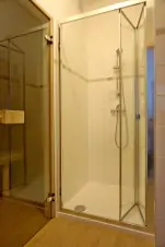 sprchový kout u sauny