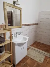 samostatná koupelna k ložnici č.3