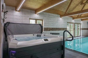 wellness zóna - vířivka