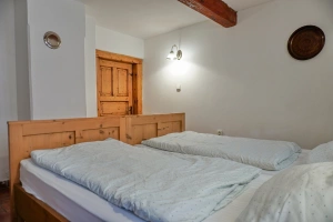 ložnice se 3 lůžky