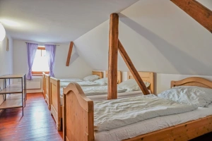 ložnice se 4 lůžky
