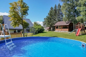 nadzemní bazén (Ø 3,6 m, hloubka 0,7 m)