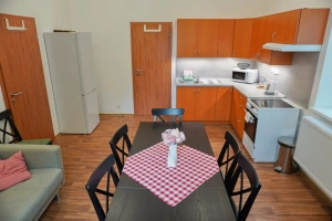 apartmán B - obývací místnost