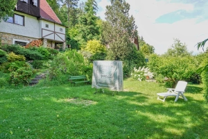 zahrada chaty Klášterec nad Ohří - stolní tenis