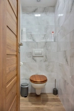 samostatné WC