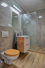 koupelna u ložnice
