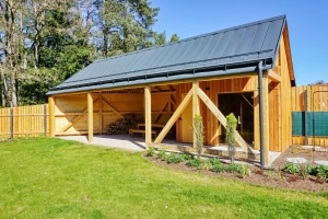 pergola s venkovním posezením a el. grilem