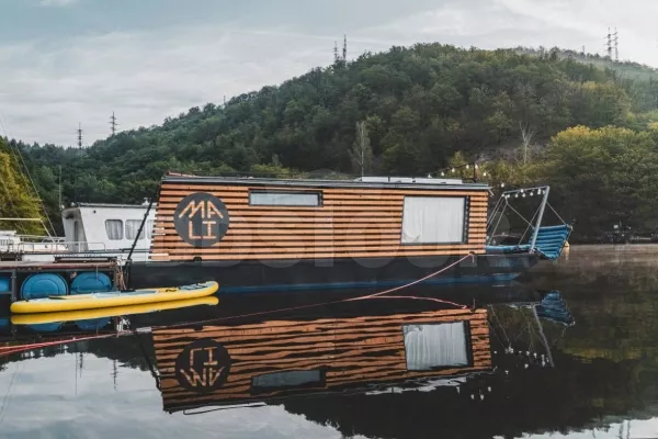 houseboat Slapy