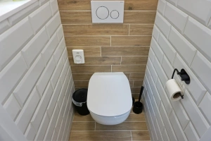 samostatné WC